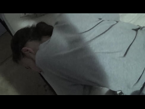 ❤️ Fucked një të dashur ndërsa ajo ishte duke fjetur SD ❌ Video porno tek ne ❌️