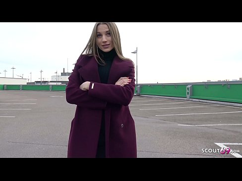 ❤️ SCOUT GJERMAN ËSHTË NJË ÇELIK ËNDËR PREKËS, PARKING TREGUES DHE SEKSI PËR PARA ❌ Video porno tek ne ❌️