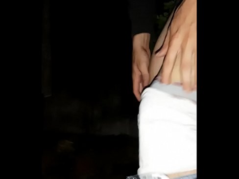 ❤️ Fqinji im u hodh në murin tim të karantinës ❌ Video porno tek ne ❌️